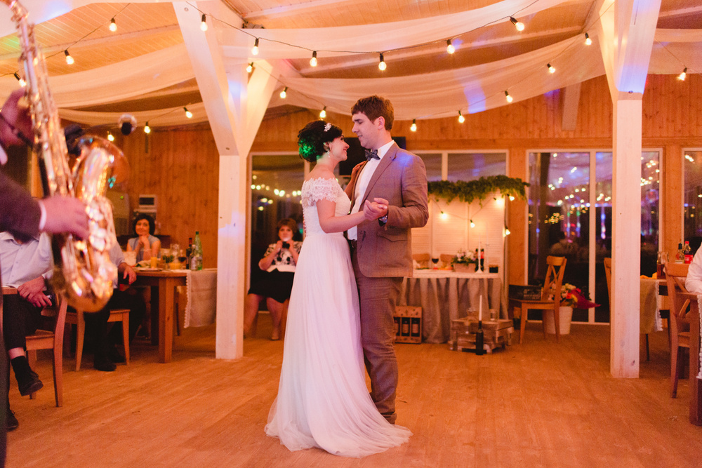 Rustic wedding at the Art hotel Karaskovo