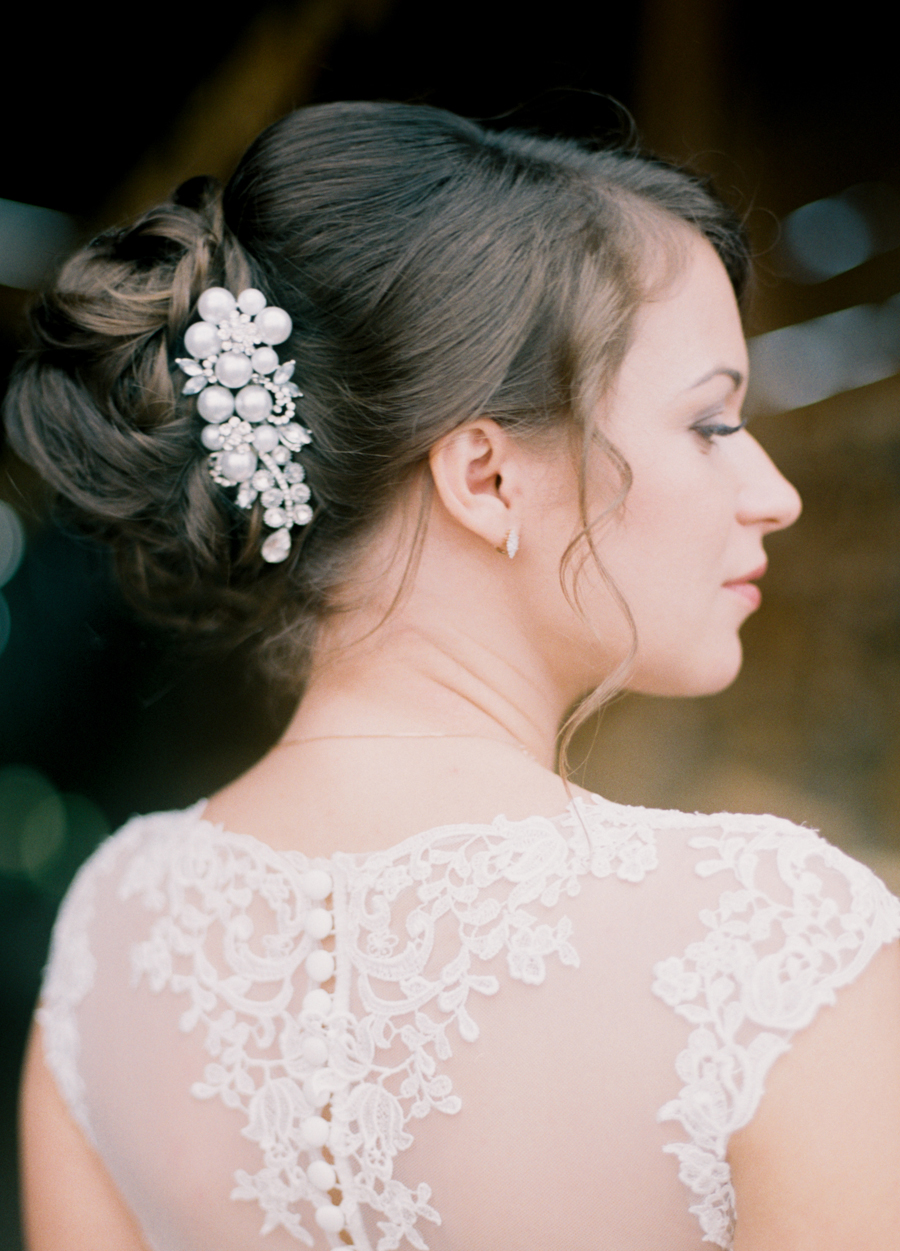 Rustic wedding with horses and owl in Dobromysli Film