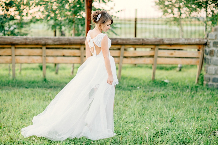 Rustic wedding with horses and owl in Dobromysli Film