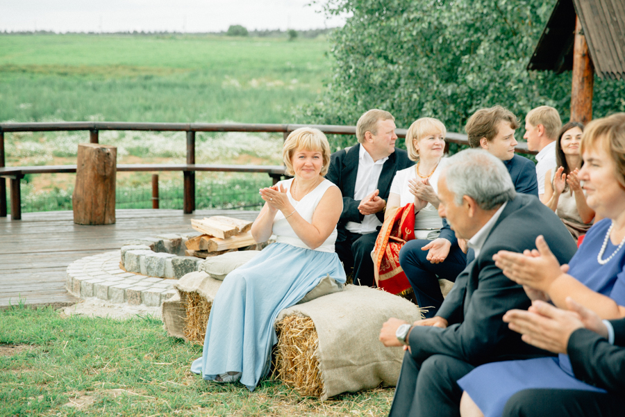 Rustic wedding with horses and owl in Dobromysli Film