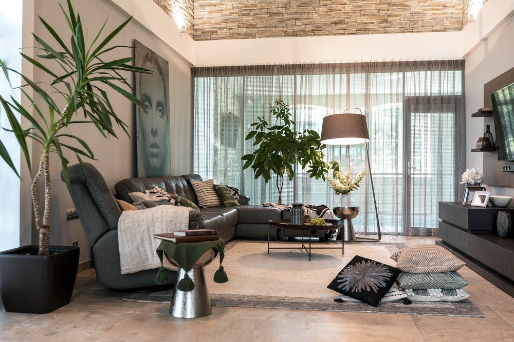 Мария Шубина гостиная дизайн интерьер дом коттедж диван ковер декор