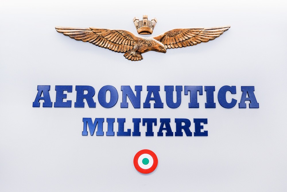 Монобрендовый бутик Aeronautica Militare