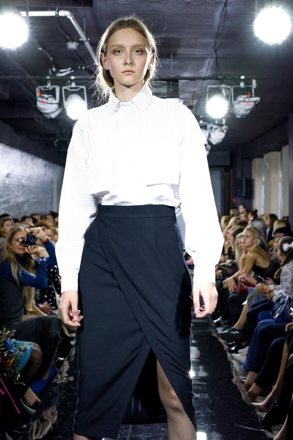 FASHION WEEK