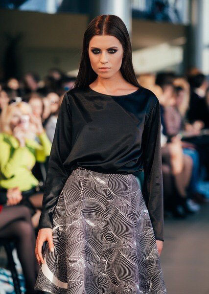 FASHION WEEK