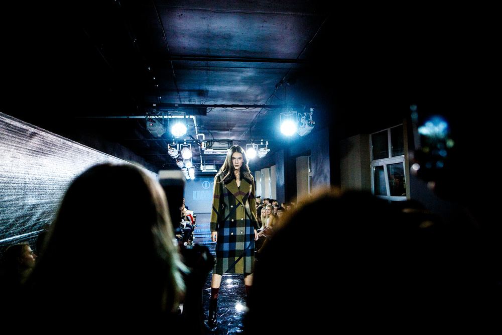 FASHION WEEK