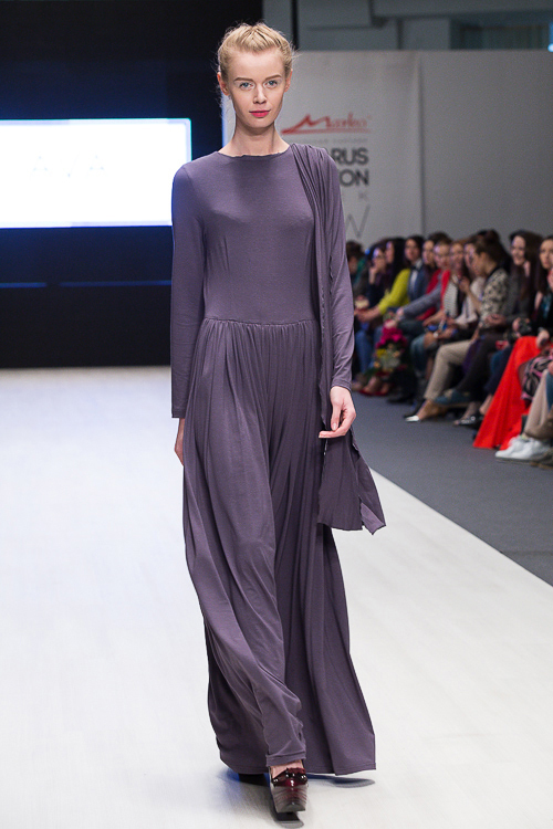 FASHION WEEK