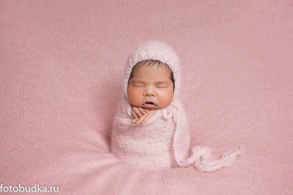 фотограф новорожденных поза кокон Юлия Абдулина