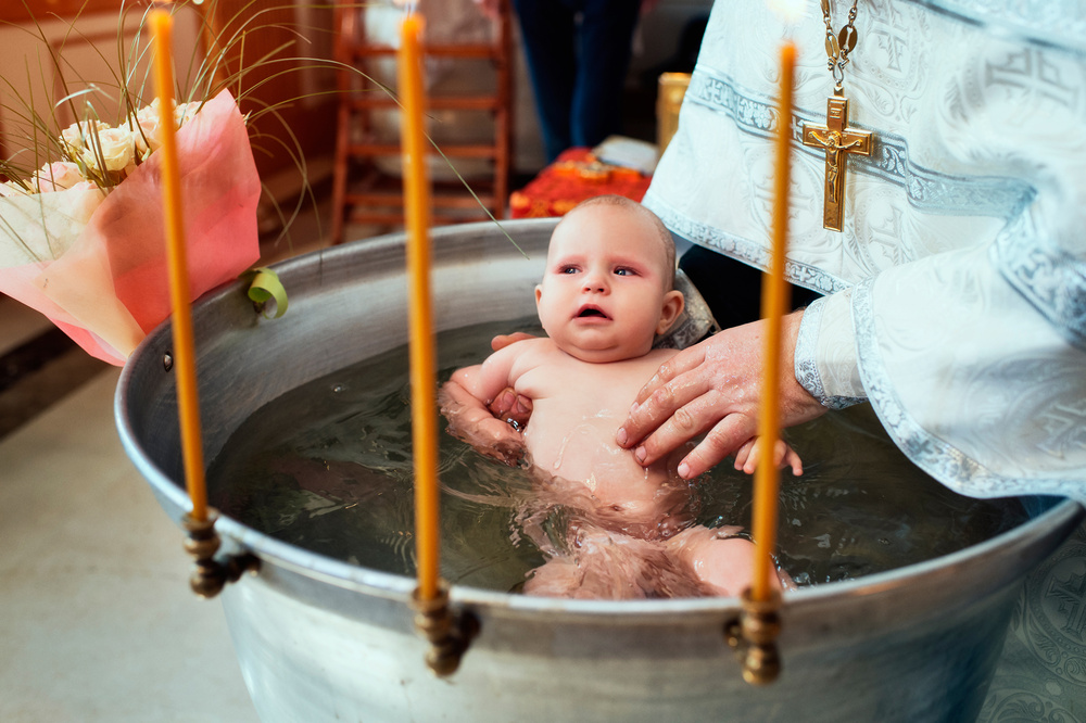 фотосъемка крещения ребенка
