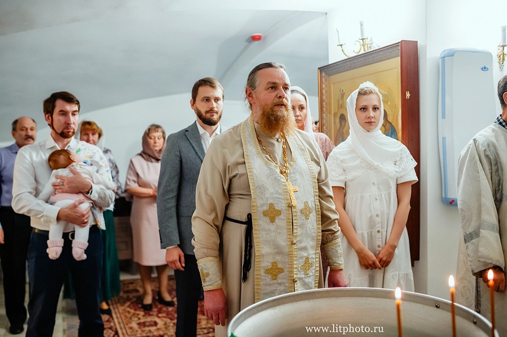 фотограф крещение москва