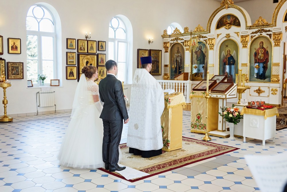фотограф Колпино, фотограф на венчание, фотограф спб, венчание в храме Вознесения Колпино