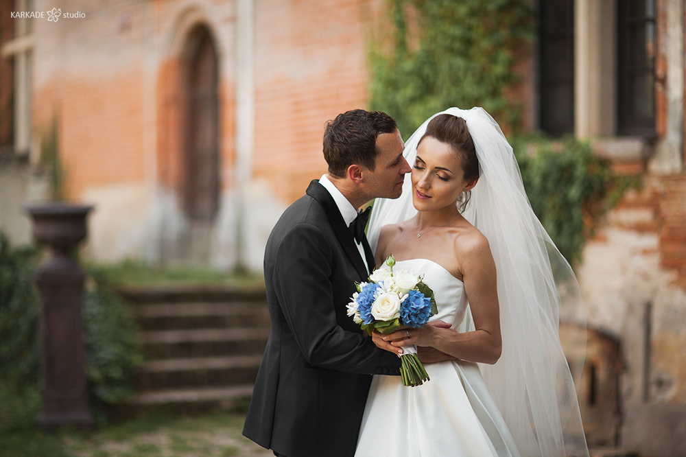 Anna & Sylvain in France