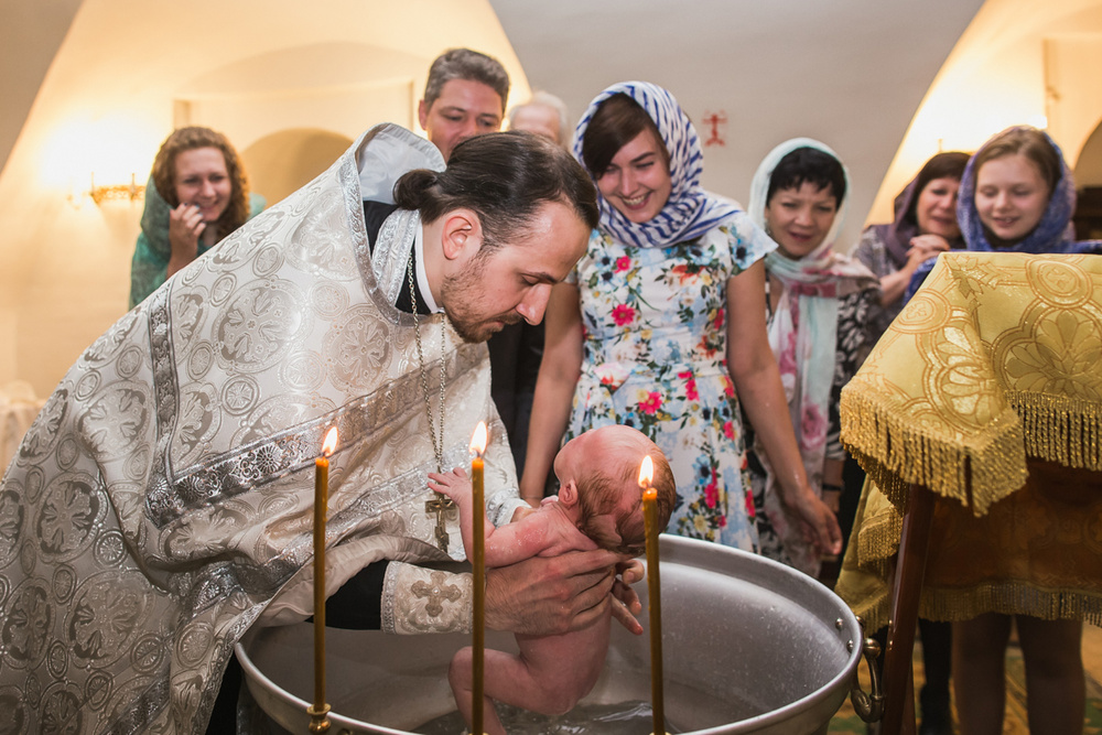 Крещение малыша - Церемония крещения малыша