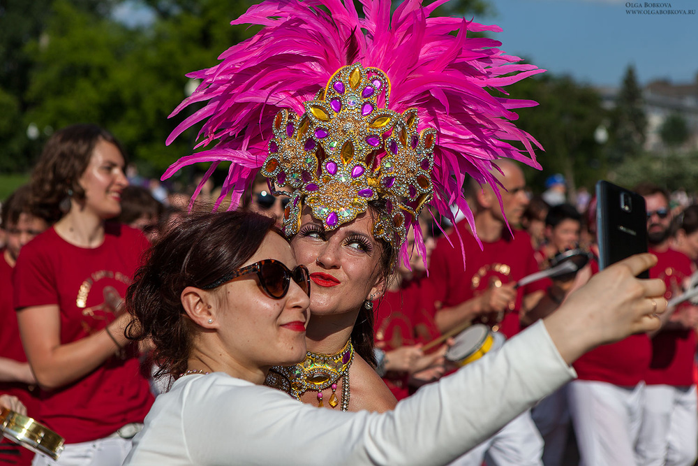Бразильский карнавал в Москве