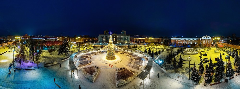 новогодняя ёлка Красноярск парк горького 2022 фотосессия фотограф съемка с дрона квадрокоптер 
