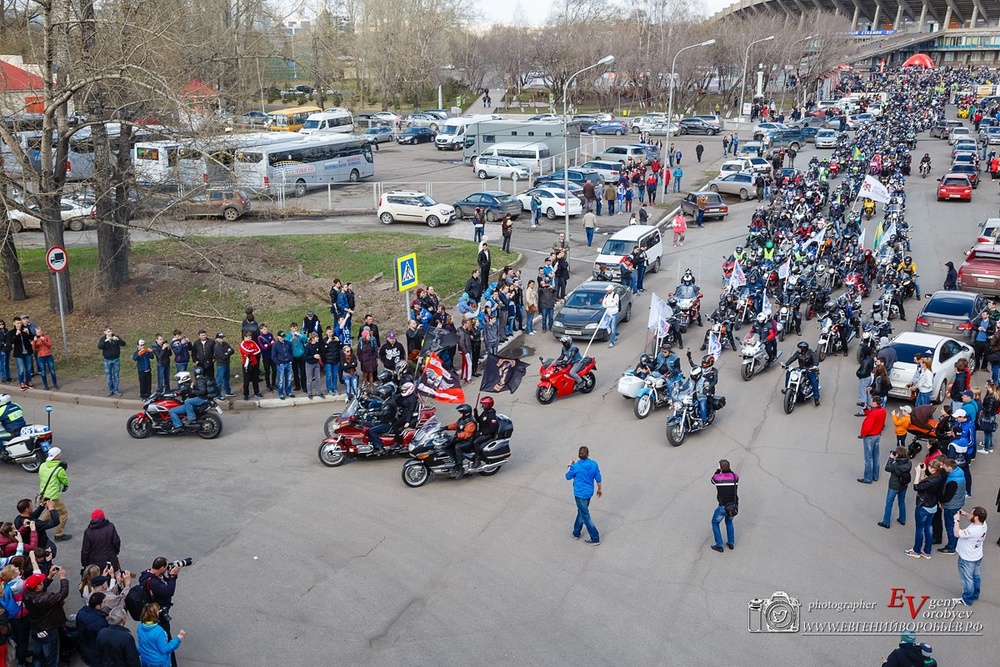 Фото репортаж с открытия байкерского сезона в Красноярске