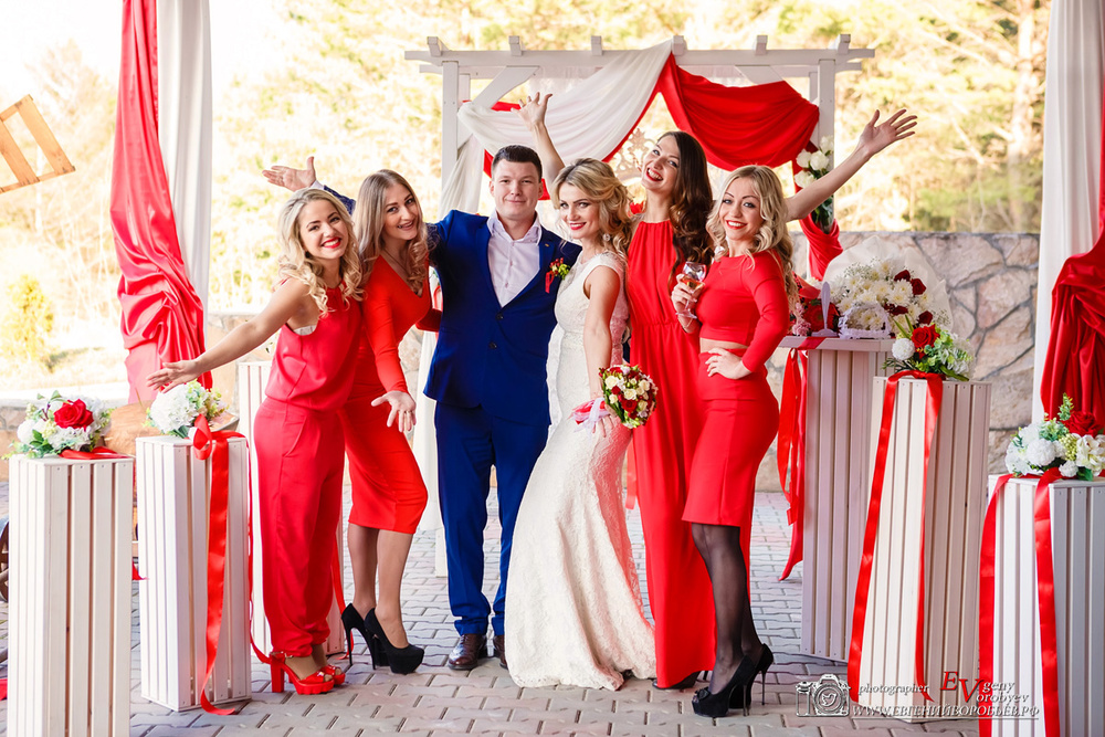 Выездная Свадебная церемония Красноярск фотограф фотосессия регистратор арка жених невеста
