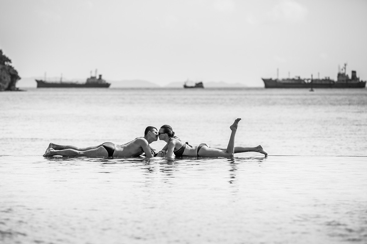 фотосессеия лавстори love story фотограф Пхукет Таиланд Phuket пара экскурсия море пляж пальма закат