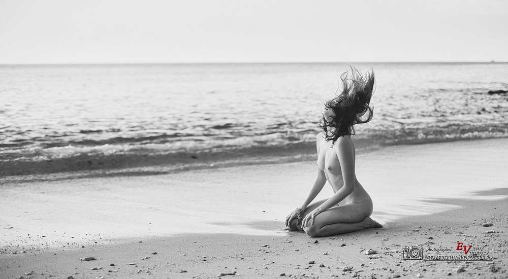 красивая обнаженная девушка пляж фото ню фотограф Пхукет Phuket грудь попа секси