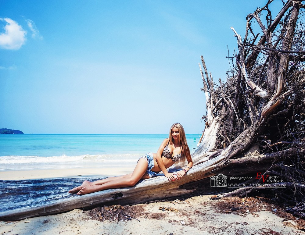 пляж море купальник девушка отров семиланы индивидуальная фотосессия фотограф Пхукет Таиланд