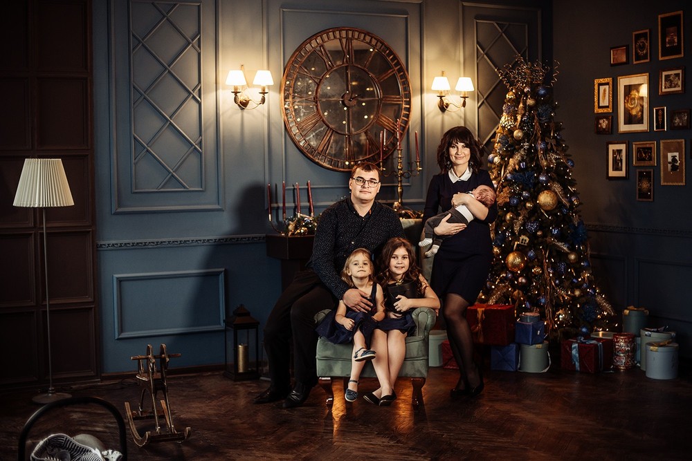 Новогодние серии - Яна и семья