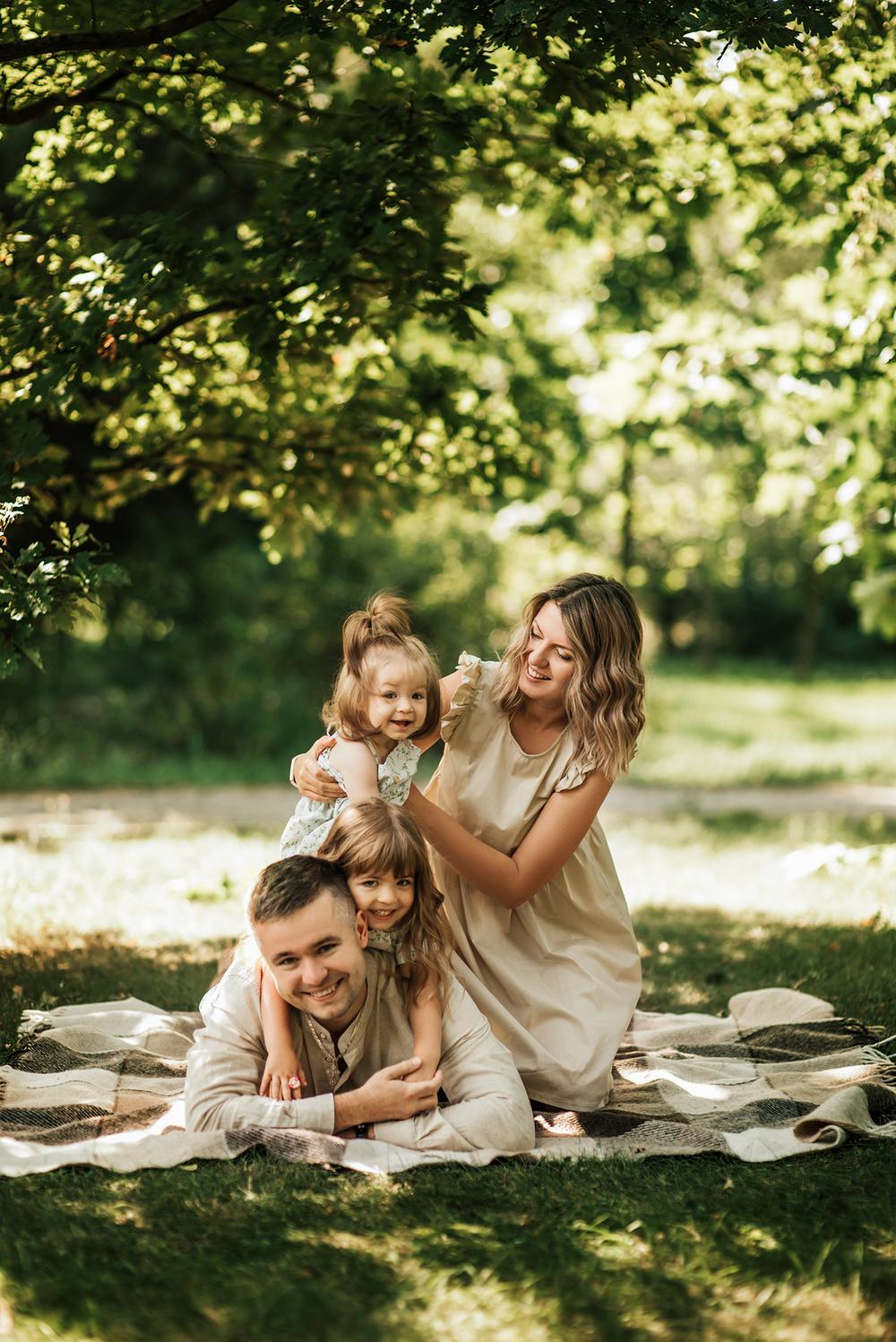 Семейные фотосессии - Юля и семья,август 2022
