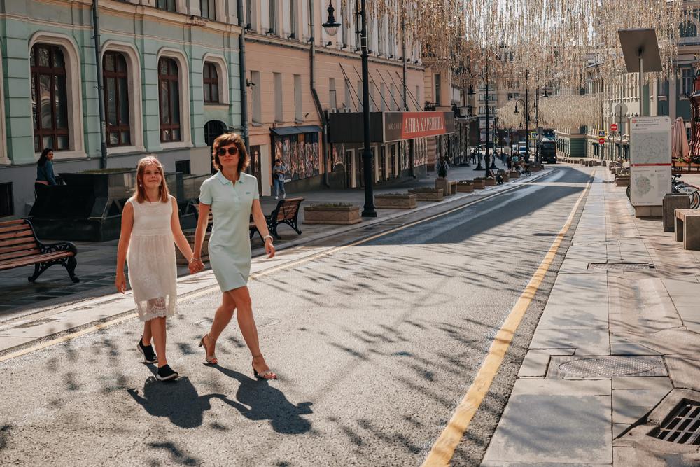 Family photo. Прогулка мамы и дочки. Полная съемка-все фото