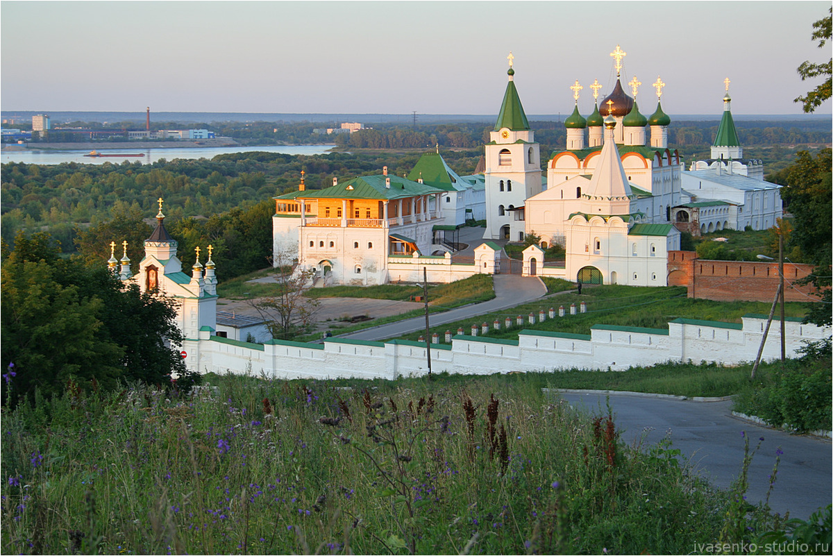 монастыри нижнего новгорода фото