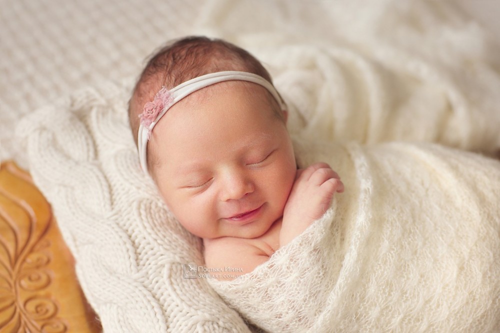 новорожденная девочка фотограф Постыка Ирина