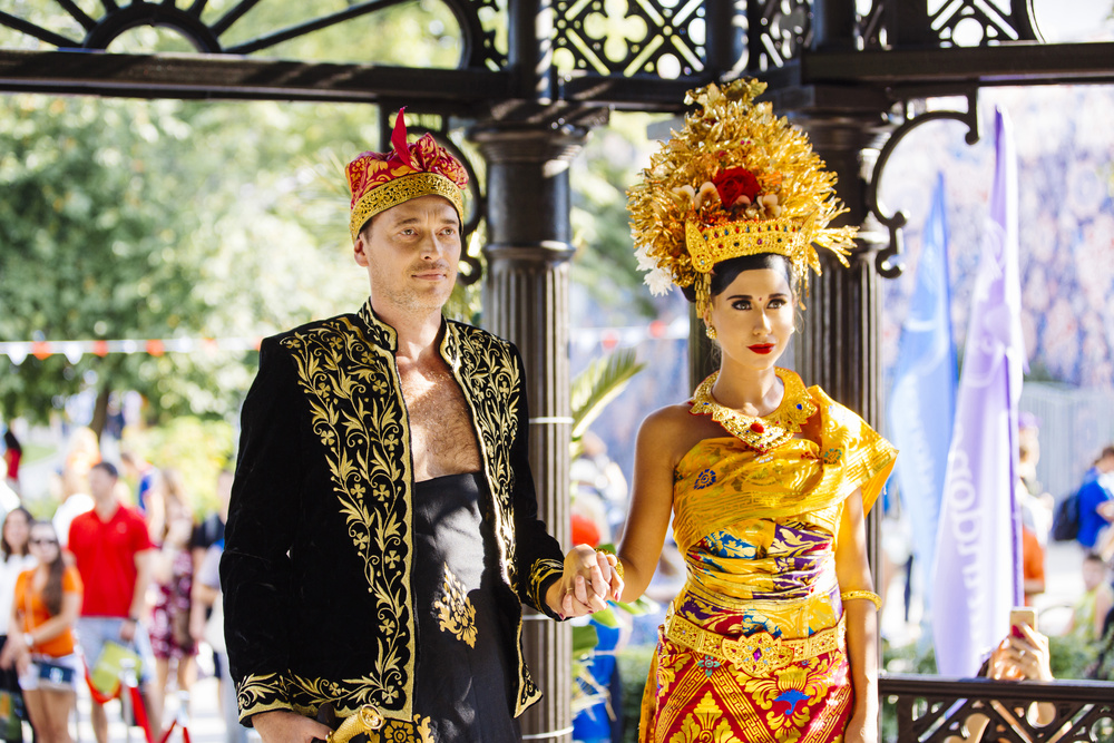 Свадьба в балийском стиле на Фестивале Индонезии