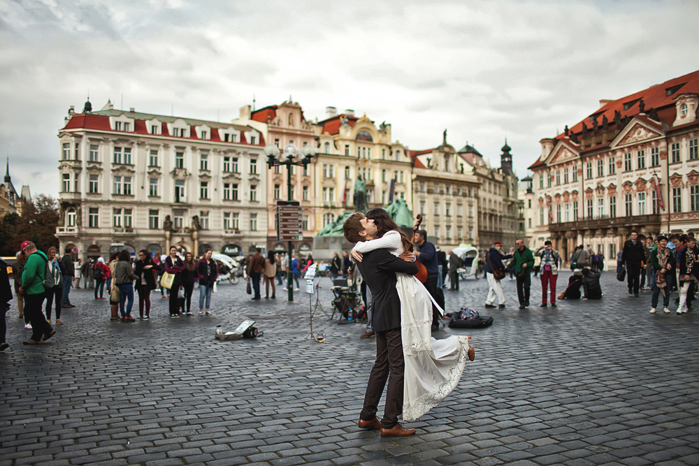 Prague, Staromestska radnice, Valeriya&Evgeniy