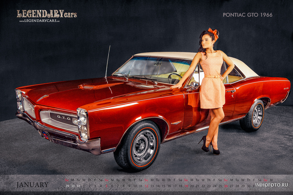 Календарь с ретро автомобилем