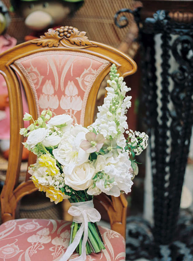 Antique shop styled shoot in Florence