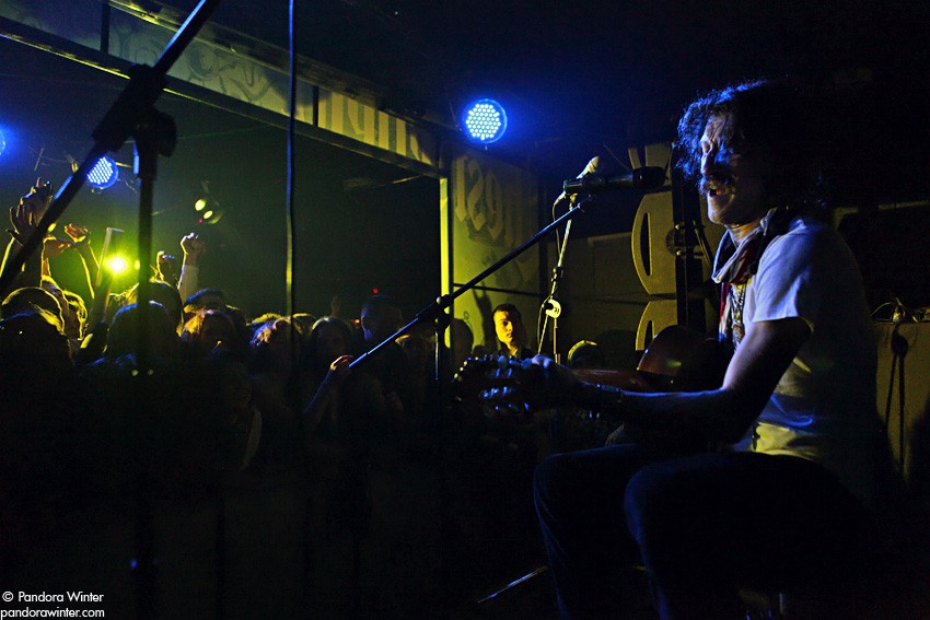 EUGENE HUTZ (GOGOL BORDELLO) @ XLIБ club, Kiev, 2010-12-18  