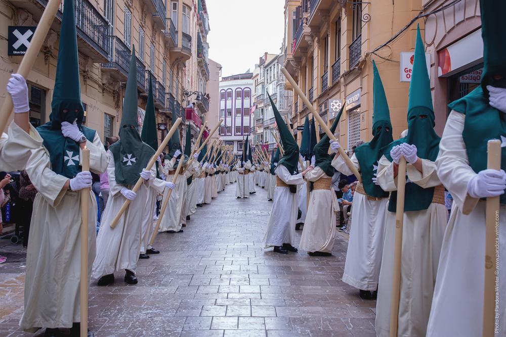 Semana Santa 2025, Domingo de Ramos, Lágrimas y Favores