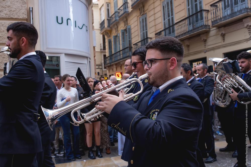 Semana Santa 2025, Domingo de Ramos, Lágrimas y Favores