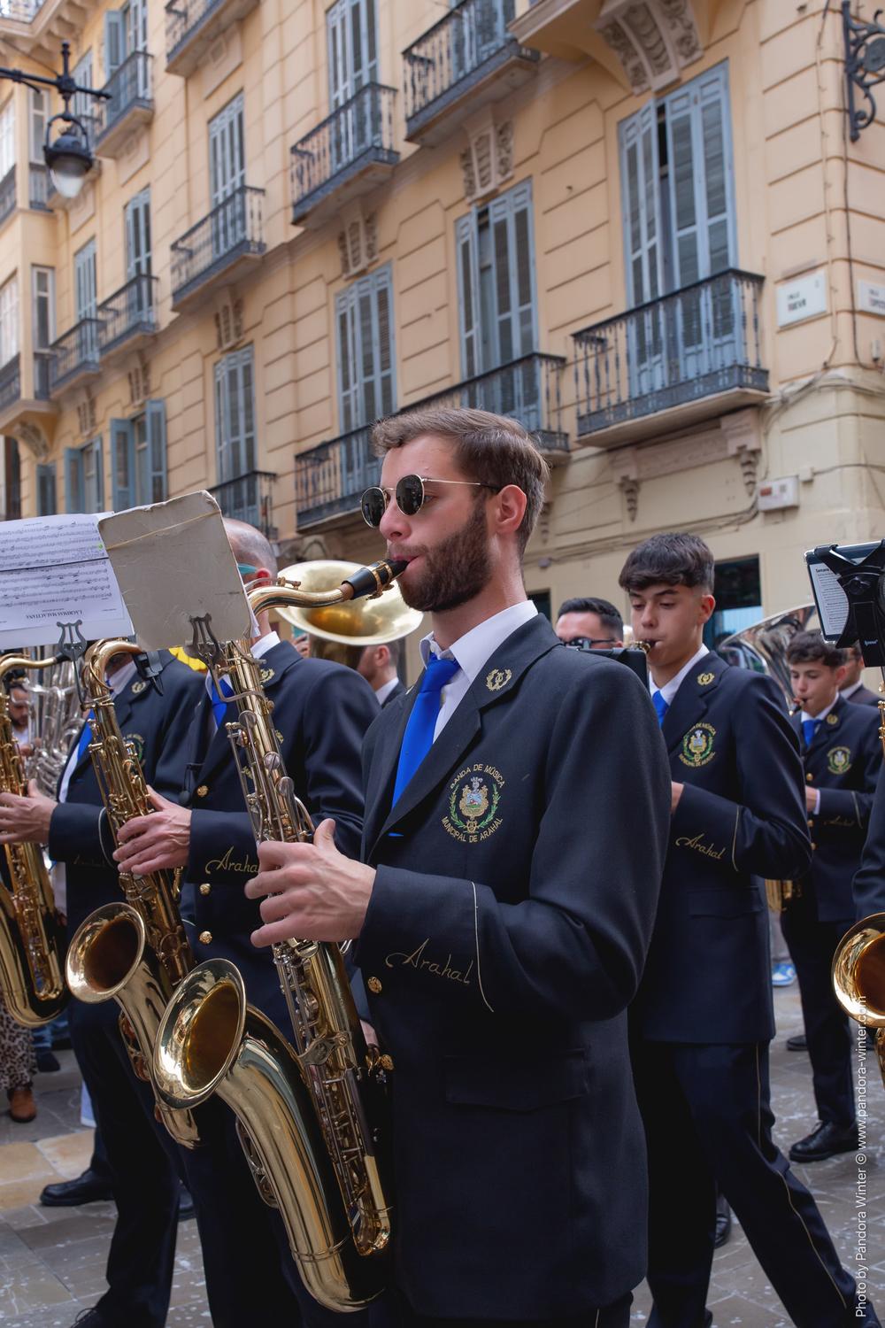 Semana Santa 2025, Domingo de Ramos, Lágrimas y Favores