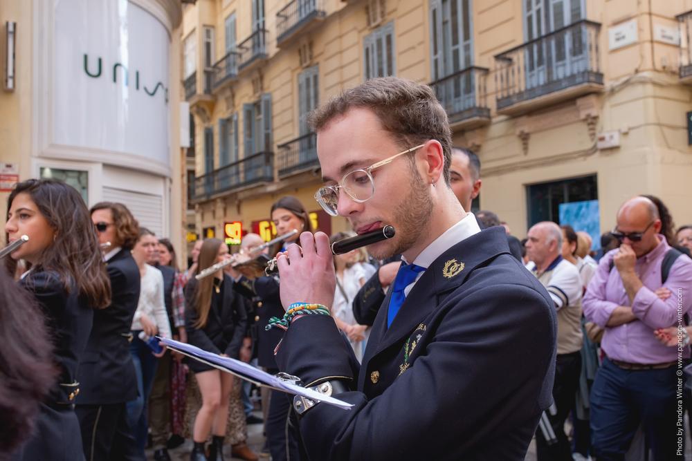 Semana Santa 2025, Domingo de Ramos, Lágrimas y Favores