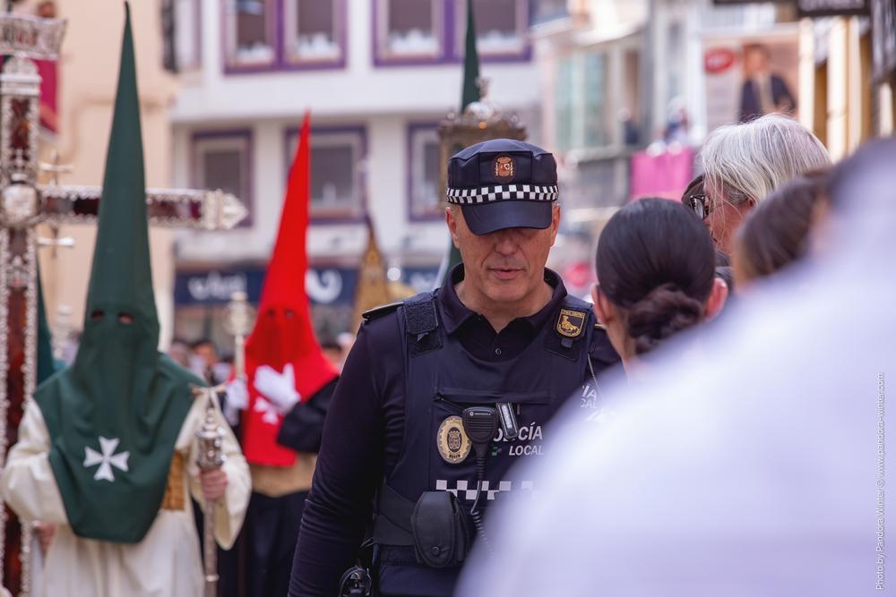 Semana Santa 2025, Domingo de Ramos, Lágrimas y Favores