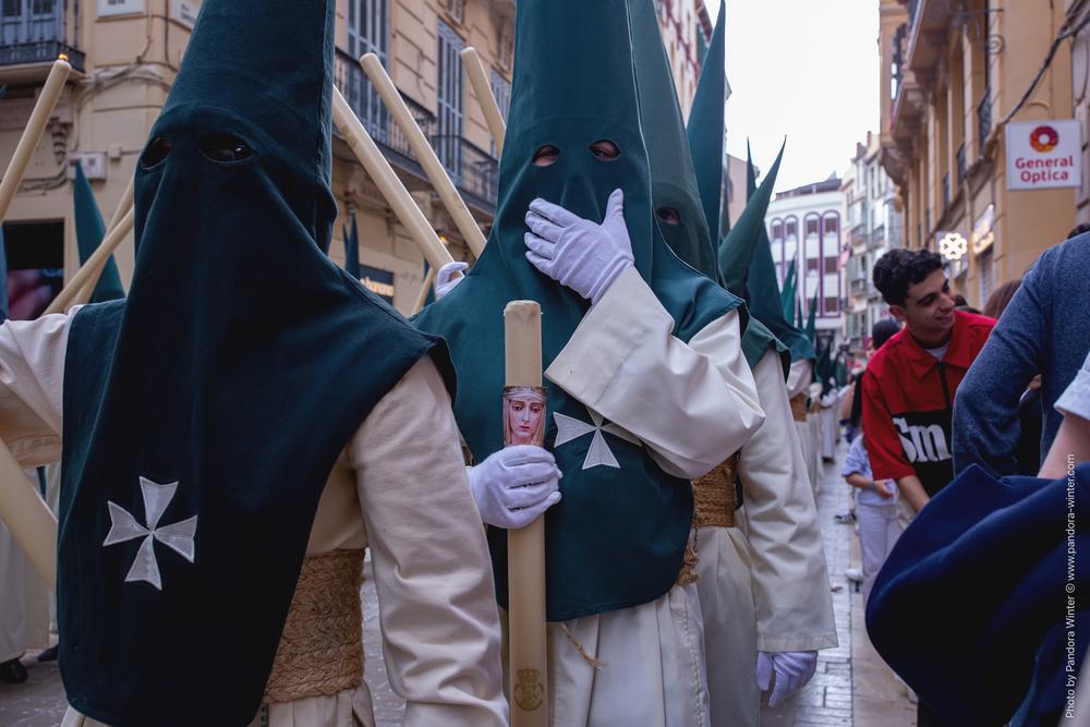 Semana Santa 2025, Domingo de Ramos, Lágrimas y Favores