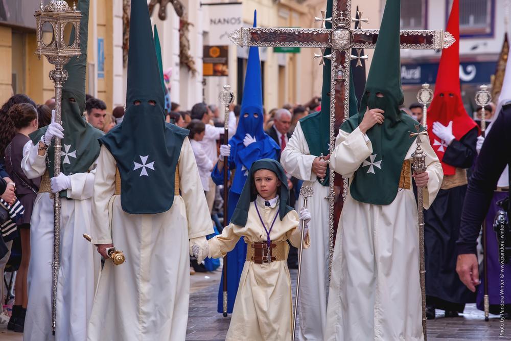 Semana Santa 2025, Domingo de Ramos, Lágrimas y Favores