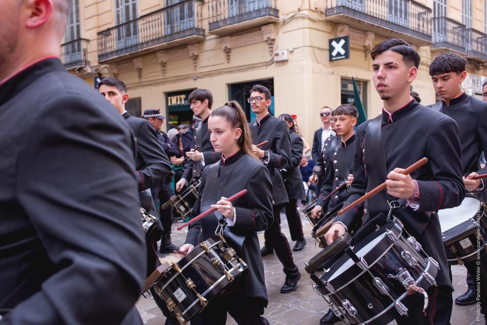 Semana Santa 2025, Domingo de Ramos, Lágrimas y Favores