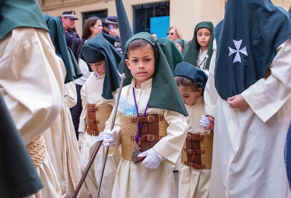 Semana Santa 2025, Domingo de Ramos, Lágrimas y Favores