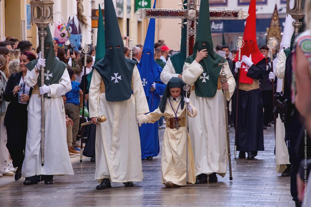 Semana Santa 2025, Domingo de Ramos, Lágrimas y Favores