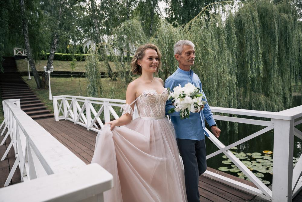 Polina & Maxim in Russia