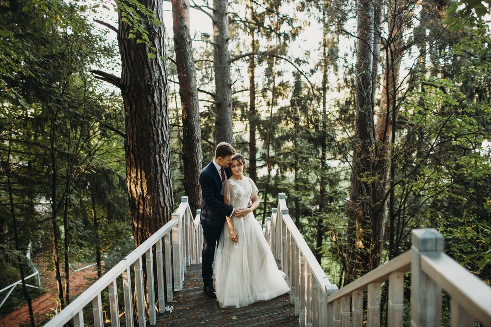 Настя и Стас | Сказочная свадьба в сосновом лесу