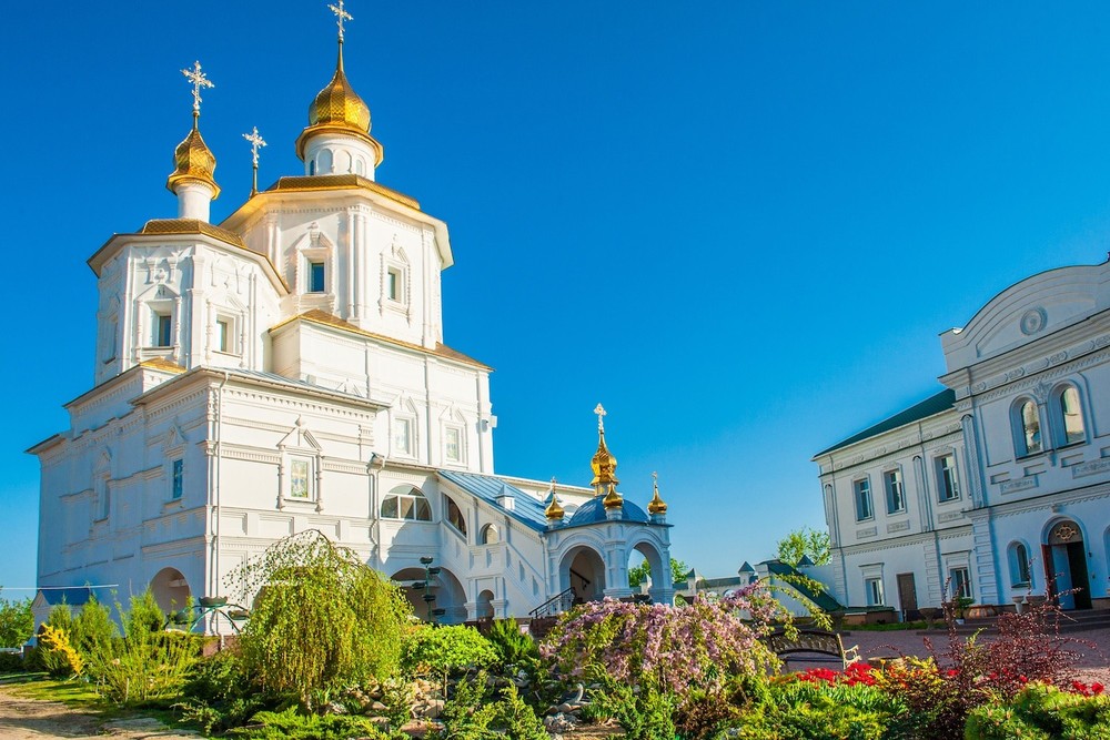 PUTIVL Molchanskiy Monastery