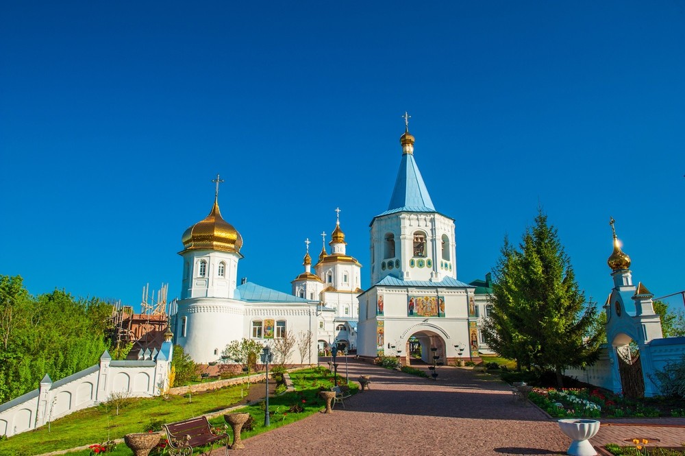 PUTIVL Molchanskiy Monastery