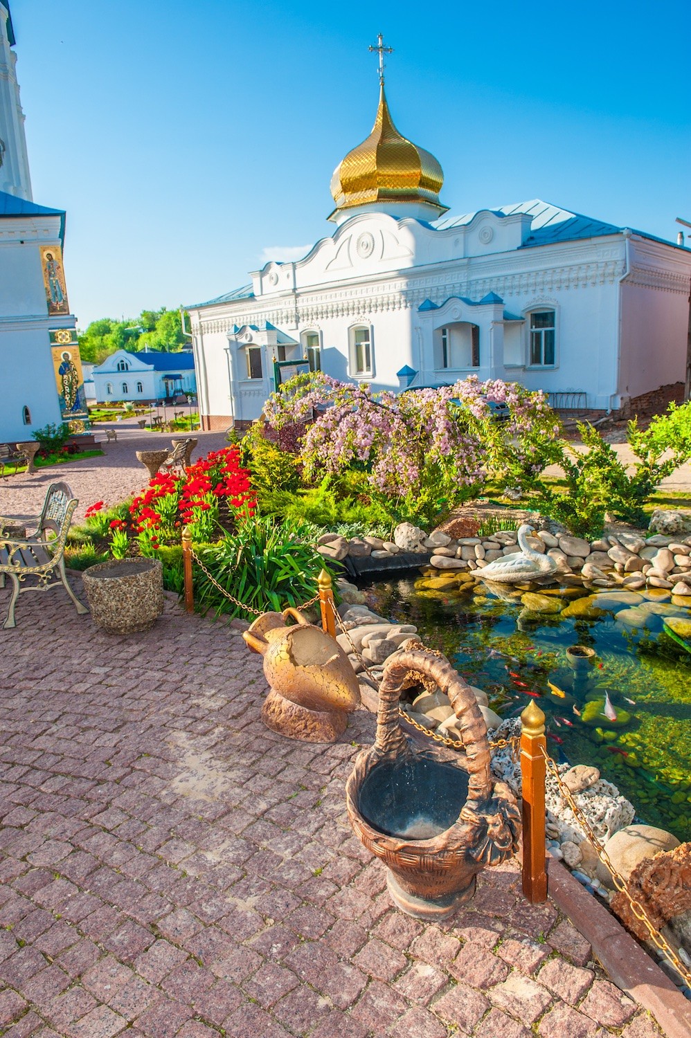 PUTIVL Molchanskiy Monastery