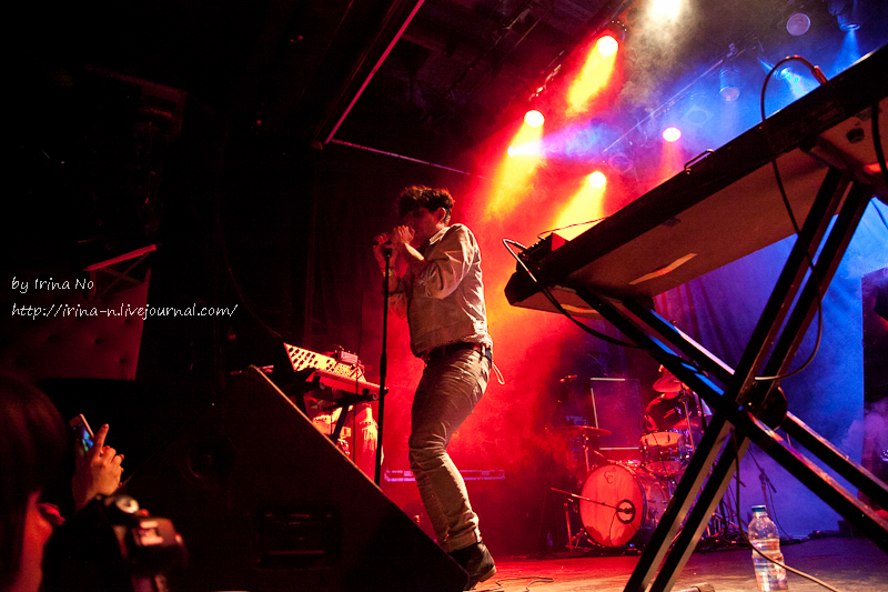 Concert Photos - Neon Indian