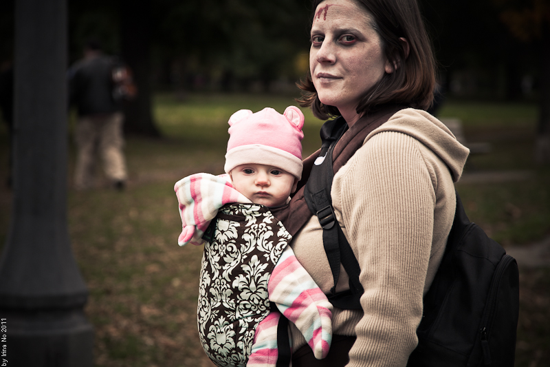 Reportage - Toronto Zombie Walk 2011